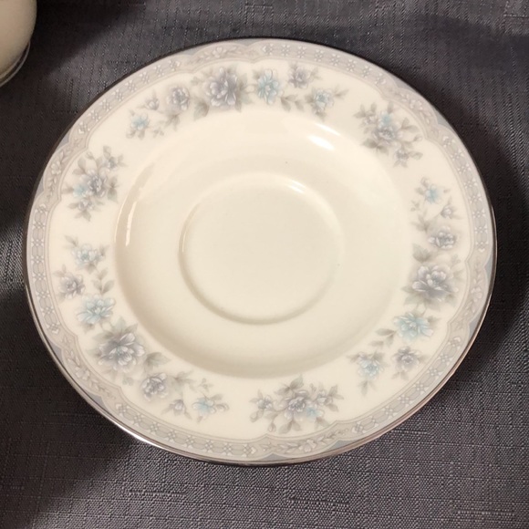 🌟ECU🌟VINTAGE NORITAKE🌟FINE BONE CHINA. BUENAVISTA PATTERN. 3 SETTINGS EA 5PC. - Picture 5 of 12